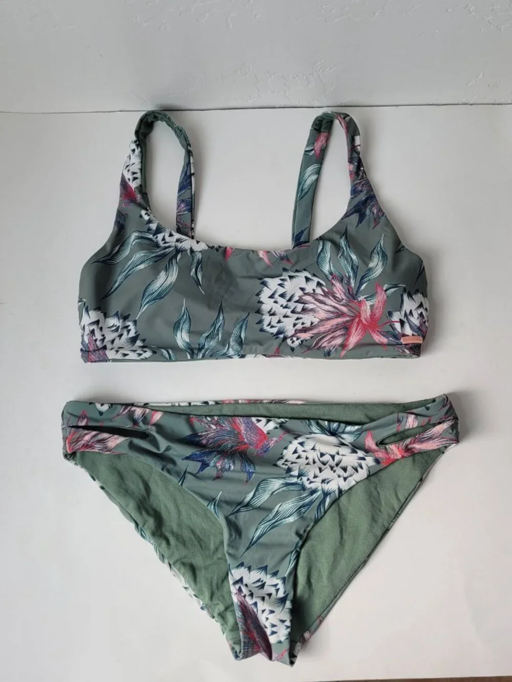 Roxy Tropical Colorful 2 Piece Bikini - Picture 2 of 8